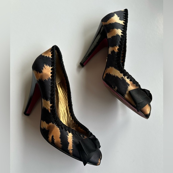 Betsey Johnson Pumps - Picture 4 of 5